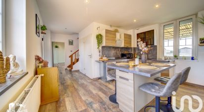 Maison 4 pièces de 89 m² à Vaudreching (57320)