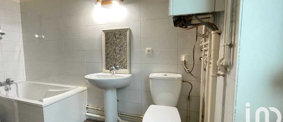 Apartment 3 rooms of 53 m² in Algrange (57440)