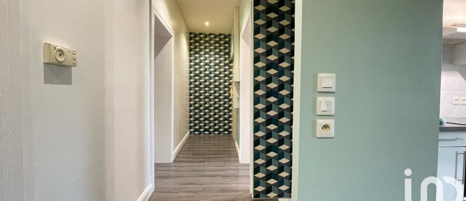 Apartment 3 rooms of 53 m² in Algrange (57440)