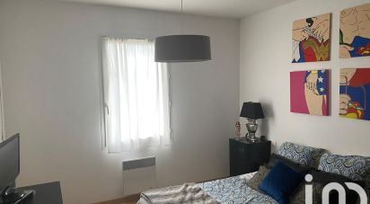 Maison traditionnelle 8 pièces de 206 m² à Giroussens (81500)