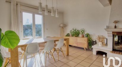 Maison traditionnelle 6 pièces de 109 m² à Magny-en-Vexin (95420)