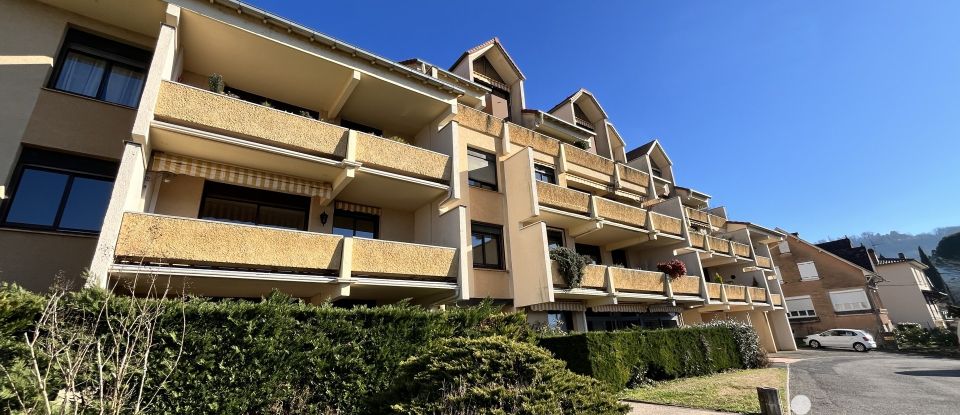 Apartment 3 rooms of 71 m² in Saint-Céré (46400)