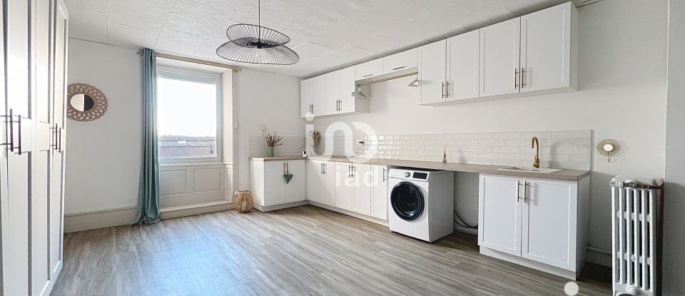 Appartement 6 pièces de 335 m² à Champagnole (39300)