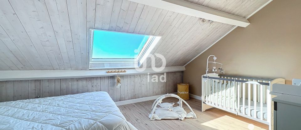Appartement 6 pièces de 335 m² à Champagnole (39300)
