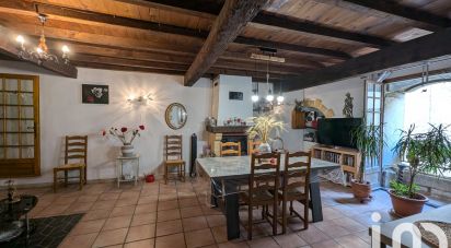Townhouse 4 rooms of 195 m² in Montfrin (30490)