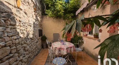 Townhouse 4 rooms of 195 m² in Montfrin (30490)