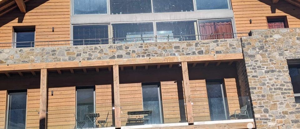 Appartement 4 pièces de 109 m² à LA MONGIE (65200)