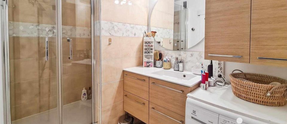Apartment 3 rooms of 77 m² in Vigneux-sur-Seine (91270)