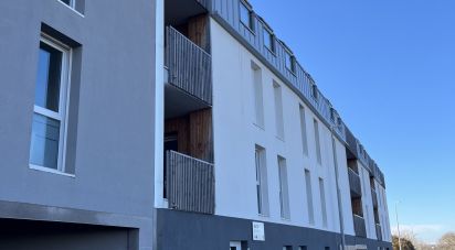 Parking of 14 m² in La Rochelle (17000)