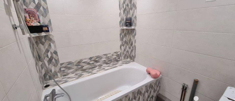 Apartment 4 rooms of 80 m² in Brunoy (91800)