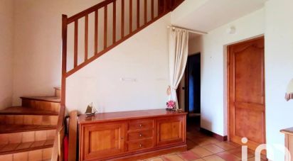 House 6 rooms of 190 m² in Aigremont (78240)