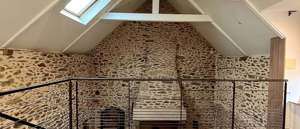 Maison traditionnelle 5 pièces de 163 m² à Le Minihic-sur-Rance (35870)