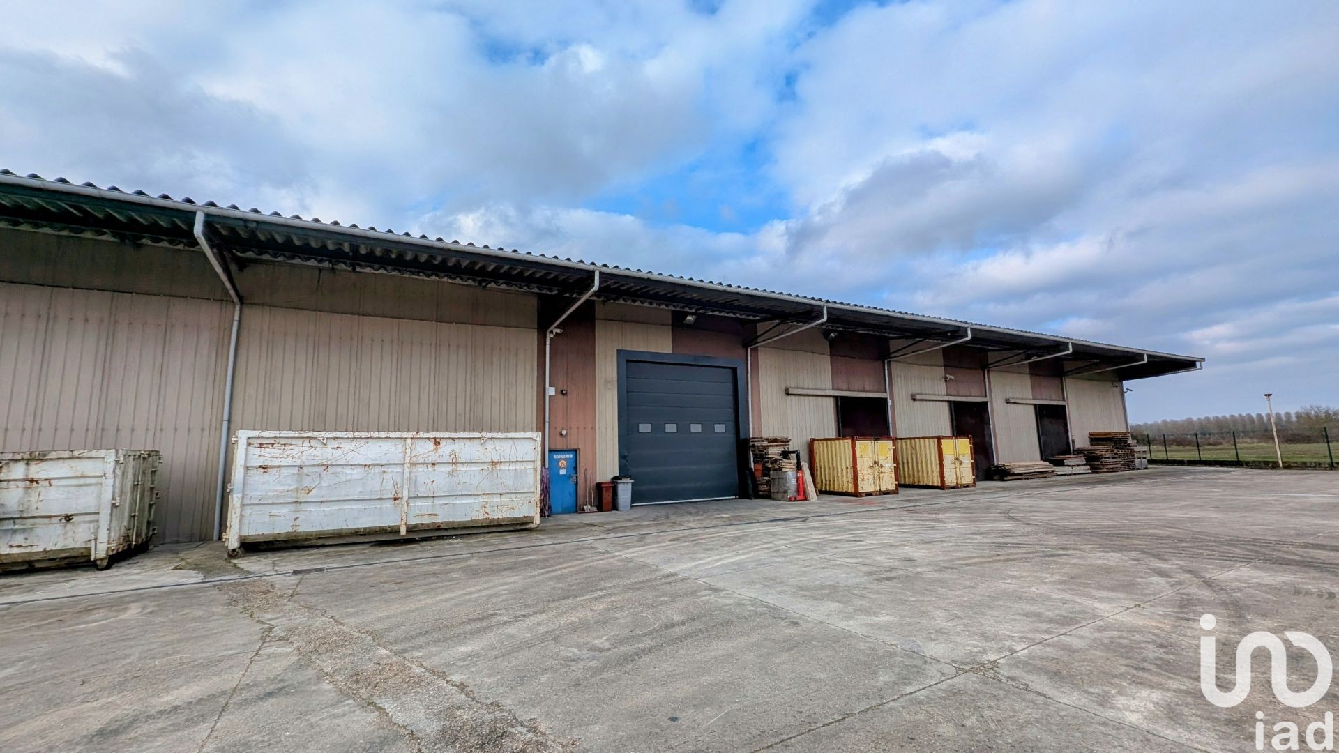Murs commerciaux NEUFMOUTIERS-EN-BRIE 1500 1695291
