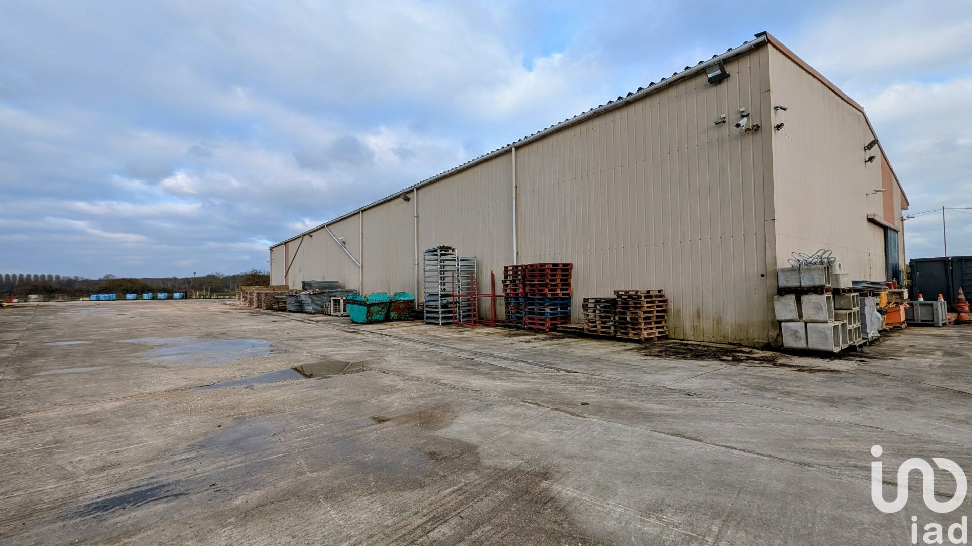Murs commerciaux NEUFMOUTIERS-EN-BRIE 1500 1695291
