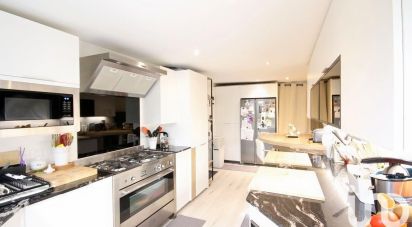 House 5 rooms of 149 m² in Mazères-Lezons (64110)