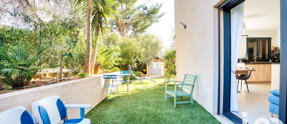 Traditional house 6 rooms of 139 m² in Bandol (83150)