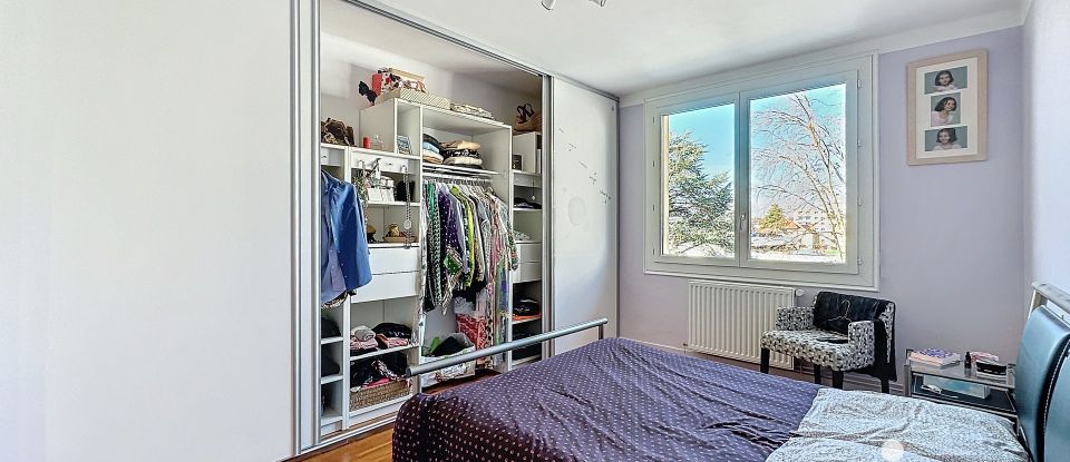 Apartment 3 rooms of 80 m² in Annecy (74000)