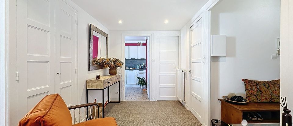 Apartment 3 rooms of 80 m² in Annecy (74000)