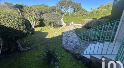 Traditional house 4 rooms of 103 m² in Puget-sur-Argens (83480)