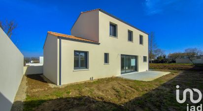 Pavillon 6 pièces de 138 m² à Saint-Fulgent (85250)