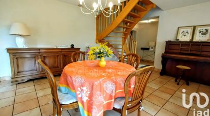 House 5 rooms of 125 m² in Le Pellerin (44640)