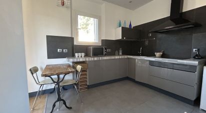 Apartment 1 room of 73 m² in Toulon (83100)