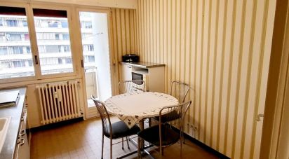 Apartment 5 rooms of 92 m² in Chambéry (73000)