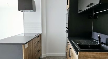 Apartment 3 rooms of 63 m² in Fréjus (83600)
