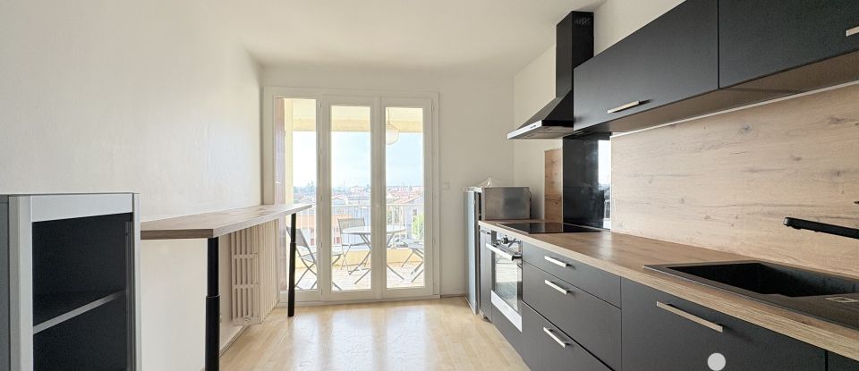 Appartement 4 pièces de 102 m² à Tournon-sur-Rhône (07300)