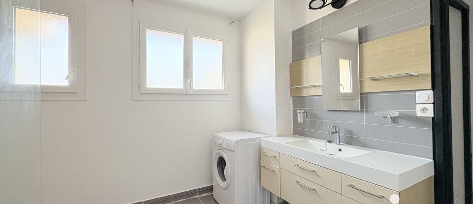 Appartement 4 pièces de 102 m² à Tournon-sur-Rhône (07300)