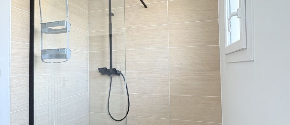 Appartement 4 pièces de 102 m² à Tournon-sur-Rhône (07300)