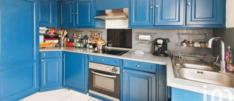 House 6 rooms of 141 m² in Saint-Germain-lès-Arpajon (91180)
