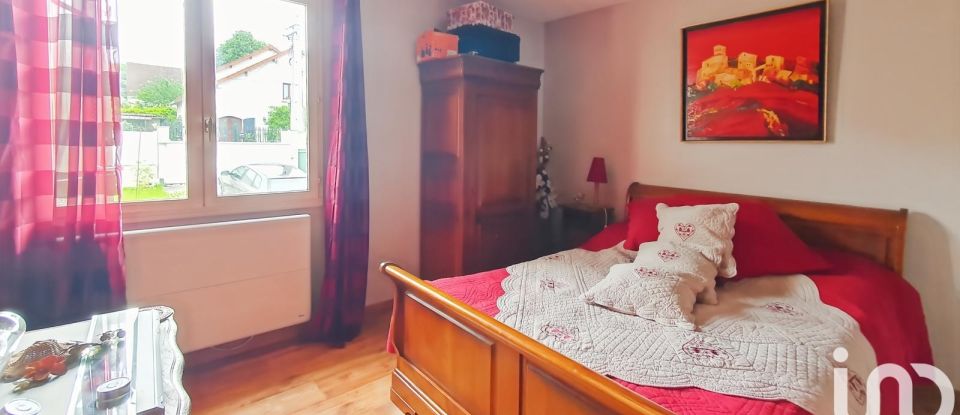 House 6 rooms of 141 m² in Saint-Germain-lès-Arpajon (91180)