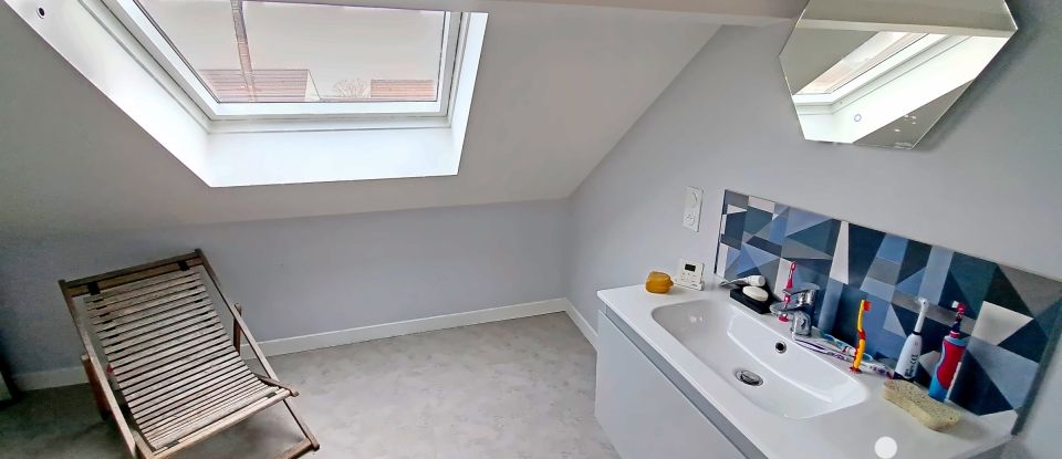 Traditional house 5 rooms of 94 m² in Cormeilles-en-Parisis (95240)