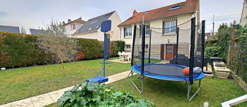 Traditional house 5 rooms of 94 m² in Cormeilles-en-Parisis (95240)