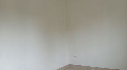 Pavillon 4 pièces de 106 m² à Sillé-le-Guillaume (72140)
