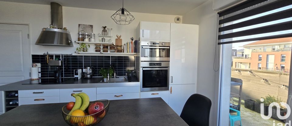 Duplex 4 rooms of 80 m² in Corbeil-Essonnes (91100)