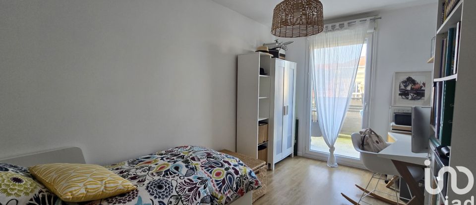 Duplex 4 rooms of 80 m² in Corbeil-Essonnes (91100)