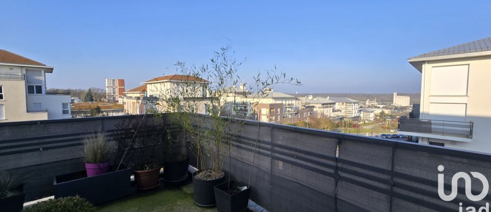 Duplex 4 rooms of 80 m² in Corbeil-Essonnes (91100)