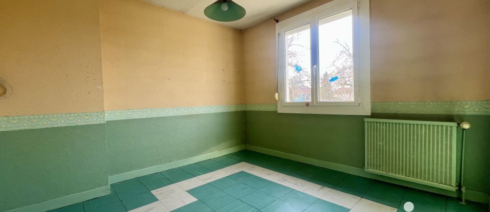 Traditional house 6 rooms of 115 m² in Pargny-sur-Saulx (51340)