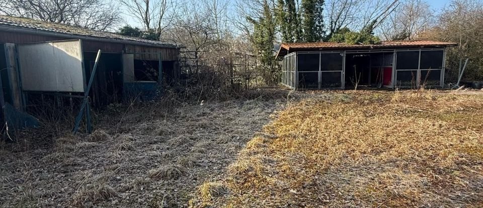 Country home 10 rooms of 417 m² in Val-de-Meuse (52140)