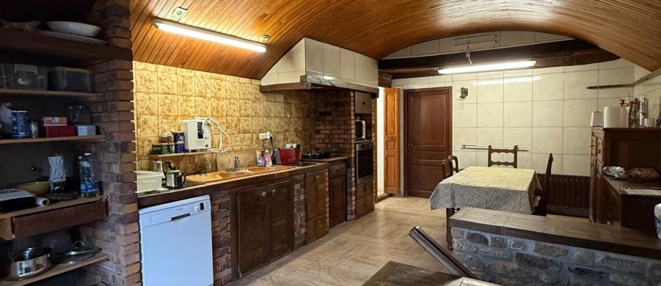Country home 10 rooms of 417 m² in Val-de-Meuse (52140)
