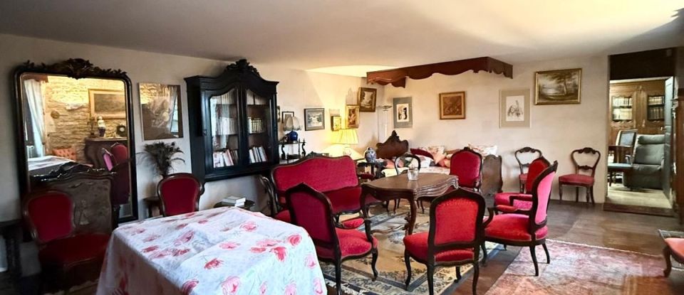 Country home 10 rooms of 417 m² in Val-de-Meuse (52140)