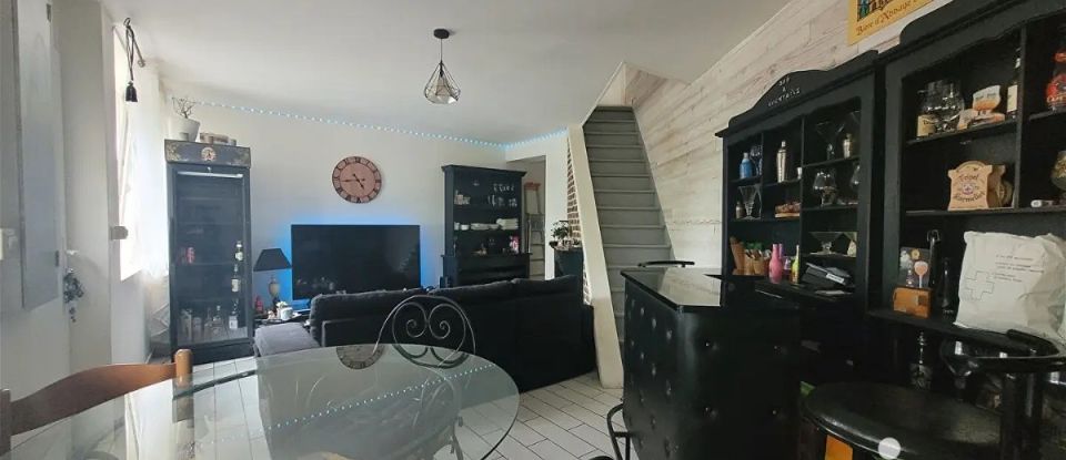 Townhouse 3 rooms of 55 m² in Hénin-Beaumont (62110)