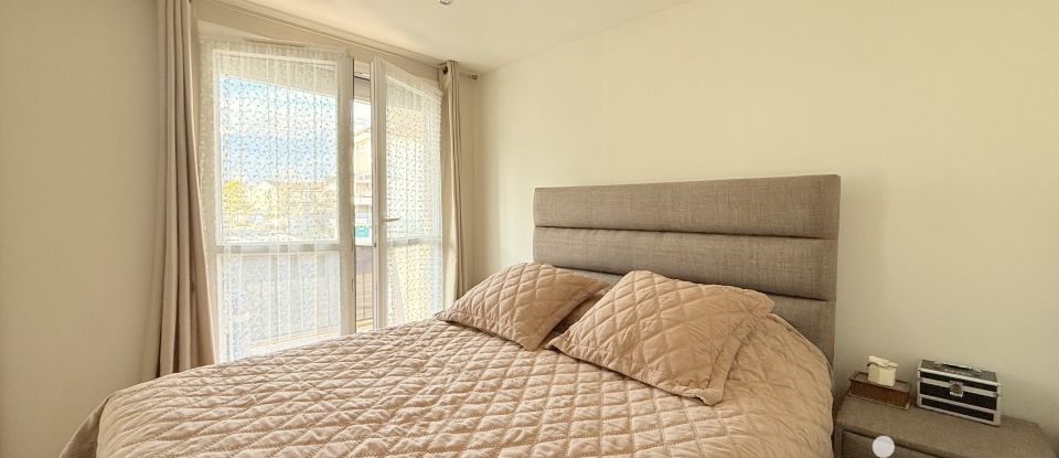 Appartement 4 pièces de 83 m² à Échirolles (38130)
