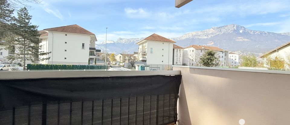 Appartement 4 pièces de 83 m² à Échirolles (38130)