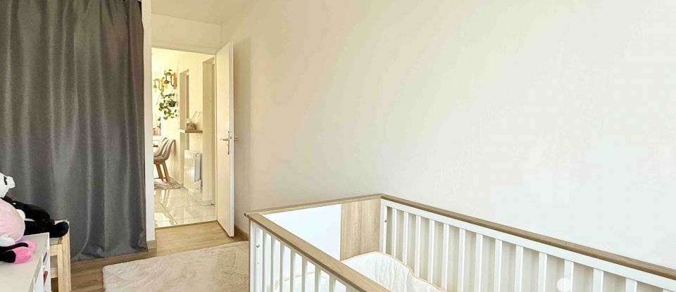 Appartement 4 pièces de 83 m² à Échirolles (38130)