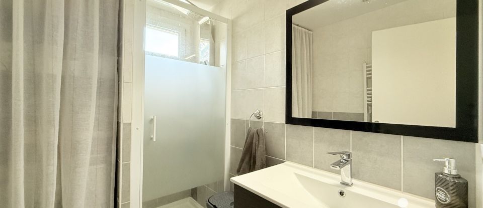 Appartement 4 pièces de 83 m² à Échirolles (38130)