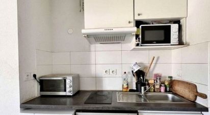 Apartment 2 rooms of 30 m² in Villenave-d'Ornon (33140)