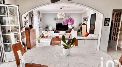 Traditional house 6 rooms of 159 m² in Saint-Herblain (44800)